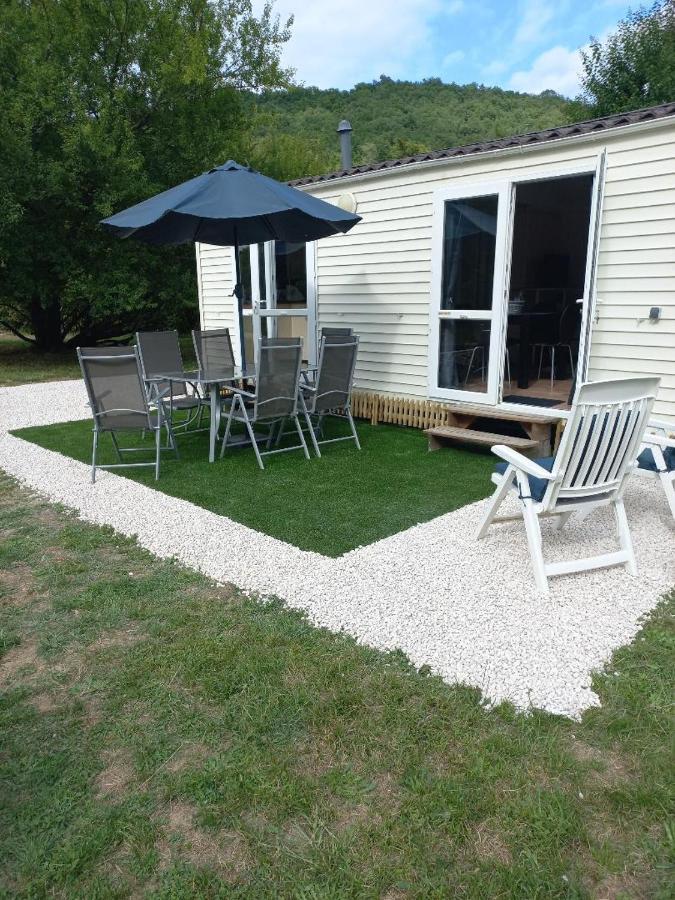 Les Chalets Salineens Salies-du-Salat Eksteriør bilde